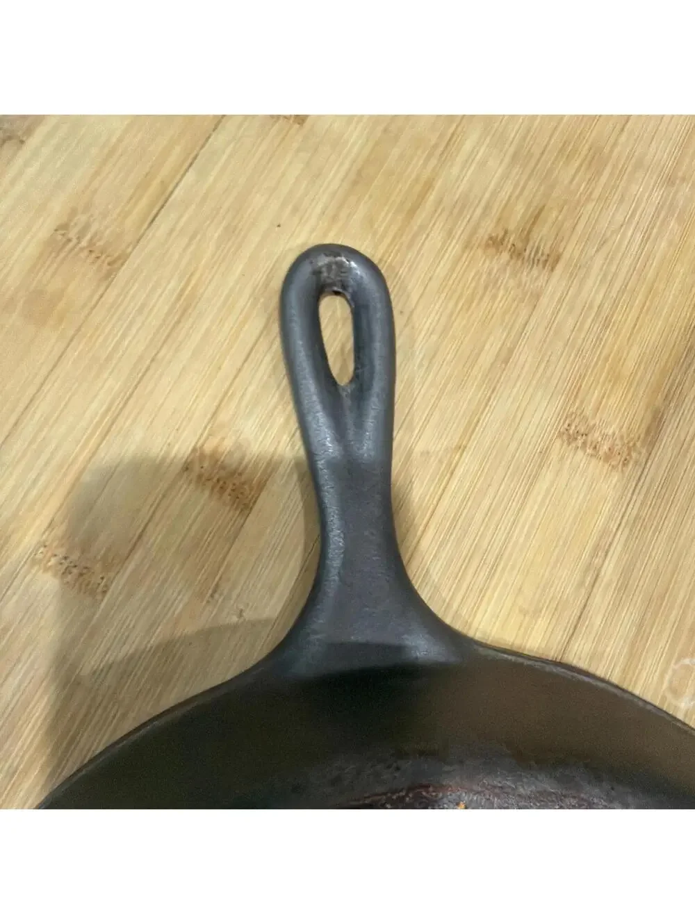 Vintage Three Notch Lodge 8SK Cast Iron Skillet USA D2 8SK 10 1/2